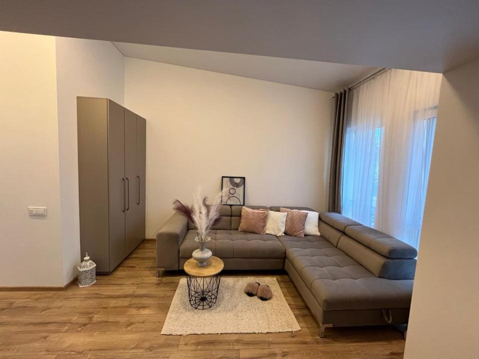 Nauji Maluno Apartamentai Apartment